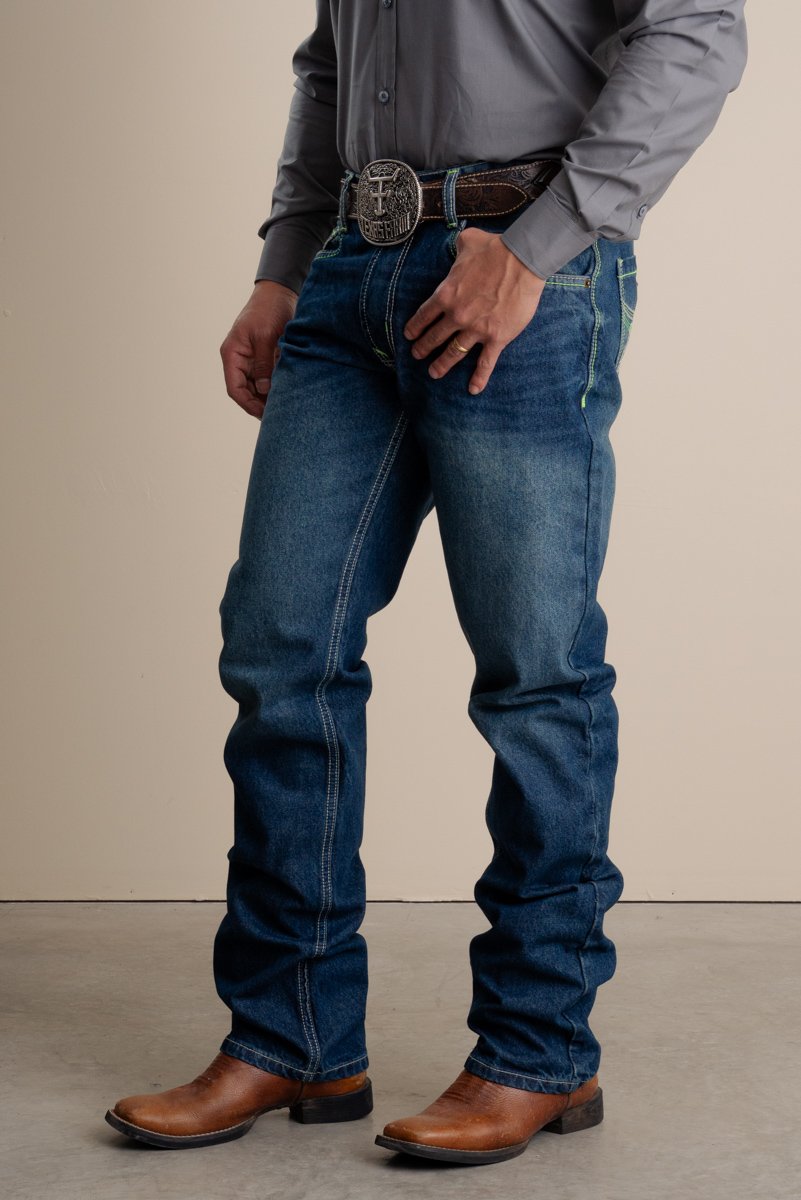 Mundo cowboy: estilo e tradição masculina | Texas Farm - Texas